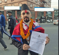 काठमाडौं-२ बाट डा. विश्वास बस्नेतको स्वतन्त्र उम्मेदवारी दर्ता