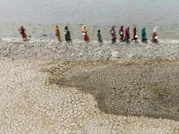 नुनका नदीहरू : जलवायु परिवर्तनसँग बंगलादेशको तटीय जीवन संघर्ष