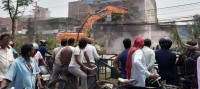 देशभर सञ्चालन गरियो अतिक्रमित संरचना हटाउने अभियान