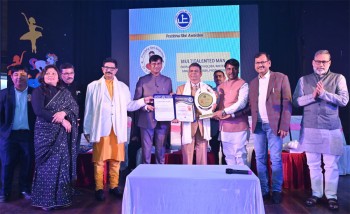 डा. उपाध्यायलाई भारतमा प्रतिभाश्री अवार्ड