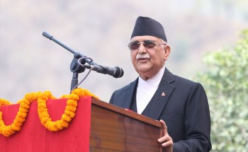 सरकार परिवर्तनको हल्ला असत्य हो, ढुक्कले काम गर्नुस्: प्रधानमन्त्री