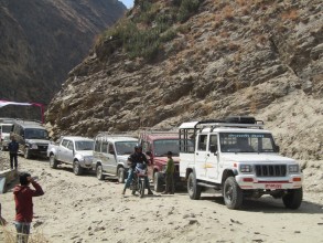 छारेभिरमा पहिरो खसेपछि कर्णाली करिडोर ठप्प