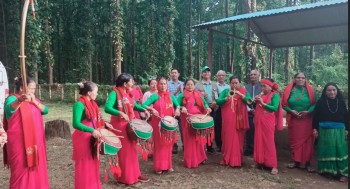 आमा समूहलाई नौमती बाजा बजाउन भ्याइनभ्याइ