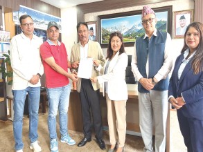हङकङमा ‘वर्किङ र घरेलु भिसा’ खुलाउन कूटनीतिक पहल गर्ने श्रममन्त्रीको प्रतिबद्धता