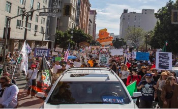 ​​​​​​​मिनियापोलिसमा पुनः उत्रियो विरोधको लहर