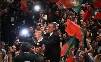 पाेर्चुगलमा नरमपन्थी सेगुरो निर्वाचित