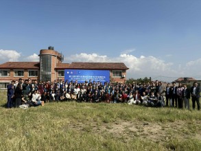 हिमालय आसपासका देशहरुका सञ्चार विज्ञ काठमाडौंमा, हिमालय सञ्चार सामाजिक विकासका विषयमा बहस