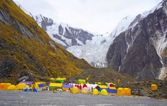 अन्नपूर्ण आधार शिविरमा पुग्न थाले आरोही