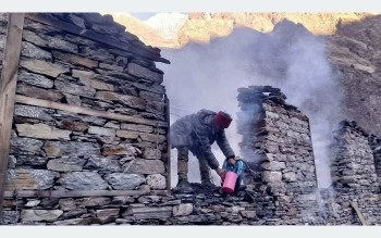 छेकम्पारमा आगलागी हुँदा एकजना घाइते