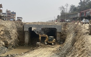 अरनिको राजमार्ग विस्तारः सामग्रीको मूल्यवृद्धिले निर्माण सुस्त