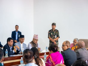 निजी क्षेत्रसँग प्रधानमन्त्रीकाे छलफल: पुनरोत्थानका लागि निजी क्षेत्रको सुरक्षा, समन्वय र सहकार्य