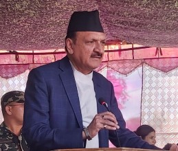 देश र जनतालाई केन्द्रविन्दुमा राखेर काम गर्छौ : अर्थमन्त्री डा महत