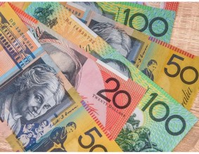 अष्ट्रेलियन डलर पुग्याे ९२ रुपैयाँ