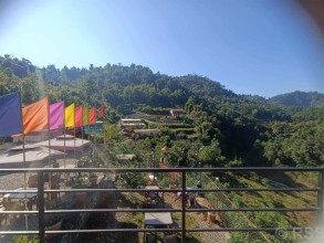 घुम्नैपर्ने ठाउँ बर्येडाँडा