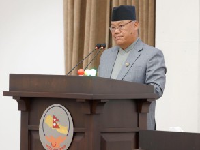 नेता आङ्देम्बेद्वारा बाढीमा बेपत्ताको खोजीलाई तीव्र बनाउन आग्रह