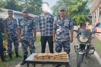 मोटरसाइकलको ट्यांकीभित्र साढे ९ किलो चरेस !
