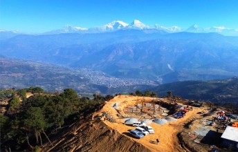 ‘ब्लु हिल’मा धमाधम पर्यटकीय पूर्वाधार निर्माण गरिँदै