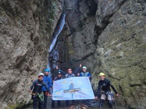 प्रथम क्यानियोनिङ फेस्टिभल सम्पन्न, सहभागीहरुले लिए रोमाञ्चक खेलको मज्जा 