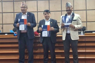 नीतिगत सुधारका लागि महासंघको पैरवी निरन्तर –अध्यक्ष ढकाल, निर्देशिकाको विमोचन