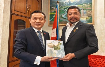 चीन र भारतका राजदूतसँग ऊर्जा सहकार्यबारे छलफल, क्षेत्रीय ऊर्जा चुनौती समाधानमा जोड