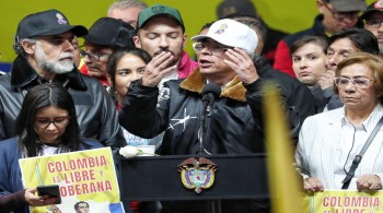 पेट्रो-ट्रम्प टकरावले कोलम्बिया कूटनीतिक दोधारमा