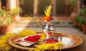 टीकाको दोस्रो दिन : मान्यजनबाट आशीर्वाद लिने क्रम जारी