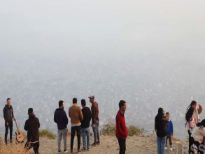 धरानको चिन्डेडाँडामा पर्यटकको चहलपहल