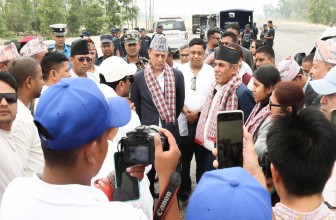 सभामुख र राष्ट्रियसभा अध्यक्षद्वारा दोधरा-चाँदनीमा प्रस्तावित सुक्खा बन्दरगाह क्षेत्रको अवलोकन