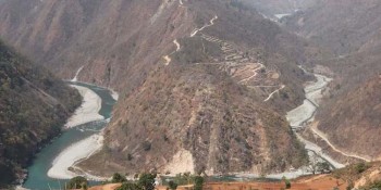 दूधकोशी जलाशययुक्त जलविद्युत् आयोजनाः यसै वर्ष ठेक्का आह्वान