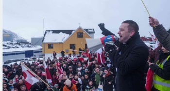 ट्रम्पको धम्कीविरुद्ध ग्रिनल्यान्डमा विशाल प्रदर्शन