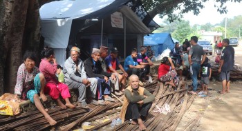 हाकुवासीको पीडाः भूकम्पले उठिबास, बाढीले सर्वनाश