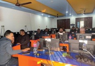 सामुदायिक विद्यालयका शिक्षकलाई प्रविधिमा दक्ष बनाइँदै