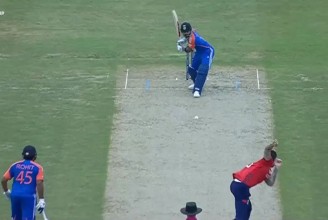 टि–२० विश्वकपः भारत फाइनलमा प्रवेश