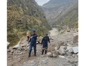 कर्णाली राजमार्ग अवरुद्ध
