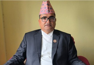 मुख्यमन्त्री भट्टले विश्वासको मत लिँदै