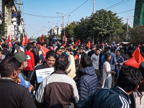 कुलमानको पक्षमा तातियो सडक 