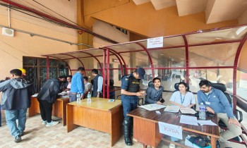 दशरथ रङ्गशालामा सुकुमवासीको ‘स्क्रिनिङ’: चार परिवारलाई कीर्तिपुर पठाइयो