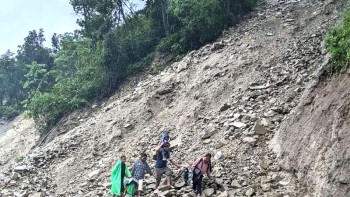 मौसम सुधारसँगै मनाङको यातायात सञ्चालन