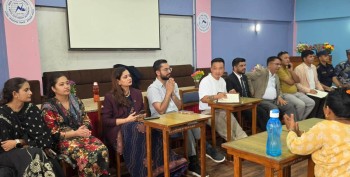गृहमन्त्रीसहित मन्त्रीहरू होल्डिङ सेन्टरको अवलोकनमा