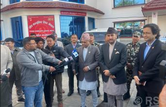 निर्वाचनको वातावरण बनाउन सरकार दलीय संवादमा