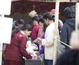 काठमाडौंमा शान्तिपूर्ण रुपमा मतदान जारी