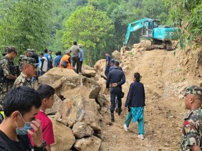 अझै खुलेन मेची राजमार्ग
