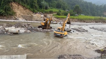 मेची राजमार्गको वैकल्पिक मार्ग अझै सञ्‍चालनमा आएन