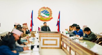 प्रधानमन्त्री शाहद्वारा सांसदहरूसँग छलफल