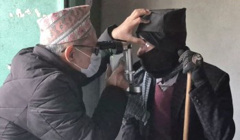 घोडाघोडीमा निःशुल्क आँखा जाँच शिविर : ३८४ मा परीक्षण,७५ मा मोतियाबिन्दुको समस्या