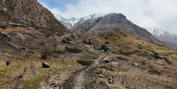 मुस्ताङका पर्यटकीय पदमार्गहरू मर्मत तथा स्तरोन्नति गरिँदै