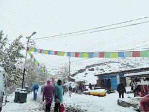 मुस्ताङमा कात्तिकमै हिमपात : कागबेनीदेखि मुक्तिनाथसम्मको यात्रा नगर्न आग्रह