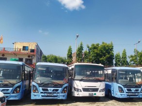 प्रयोगविहीन करोडौँ मूल्यका नगरबस