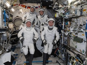 नासाको पहिलो मेडिकल निकासीमा चार अन्तरिक्ष यात्री पृथ्वी फर्कँदै