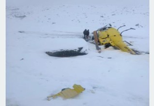 लोबुचे हेलिकप्टर दुर्घटनाः पाइलट सकुशल, पुच्छरको भागमा क्षति